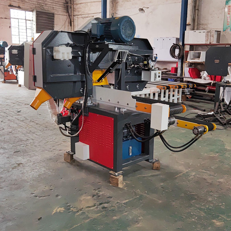 Станок ленточнопильный горизонтальный по дереву MJ3971-400