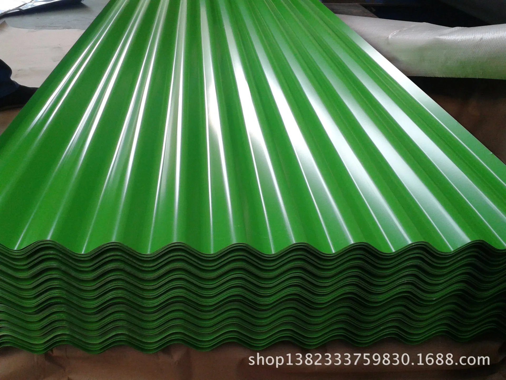 Prepainted Gi Steel Coil / PPGI / PPGL Color Coated Galvanized Corrugated Metal Roofing Sheet in Coil