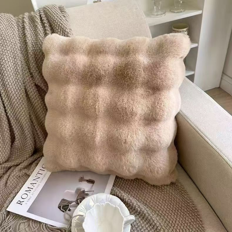 Dairui Wholesale Solid Color Faux Rabbit Hair Bubble Velvet Pillow Covers for Sofa Bedroom Living Room Decor