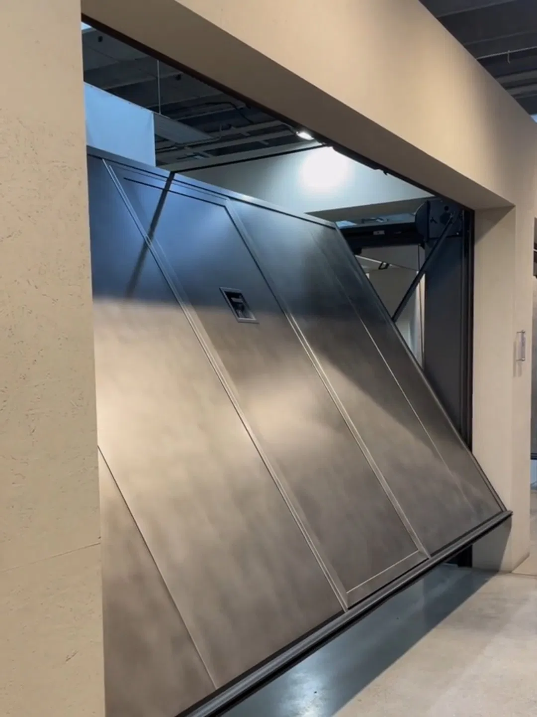 Energy-Efficient Design Automatic Flush Panel Aluminum Sterling Garage Door