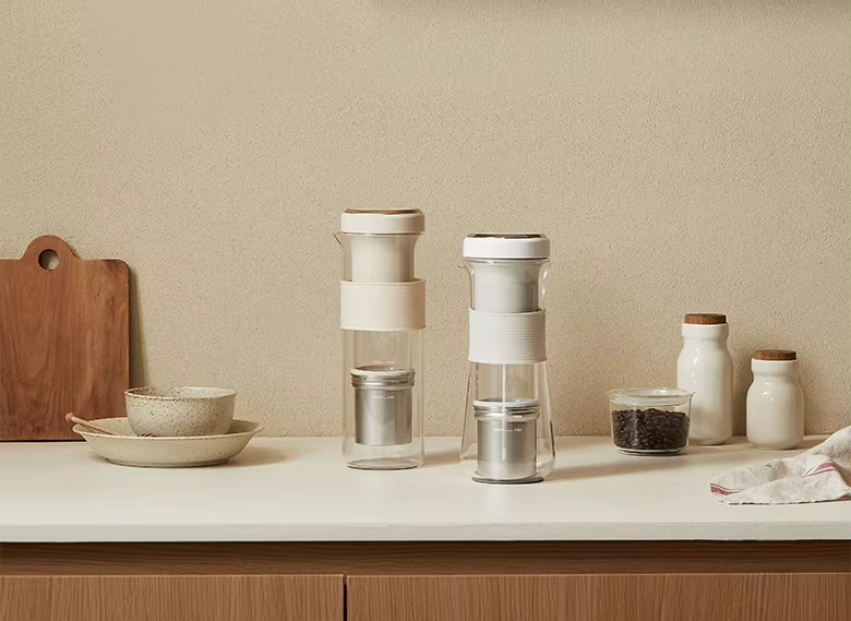 Portable Rechargeable Cold Brew Coffee Maker Convenient Home and Car Use for Hotel Electronic Drip Iced Coffee Maker