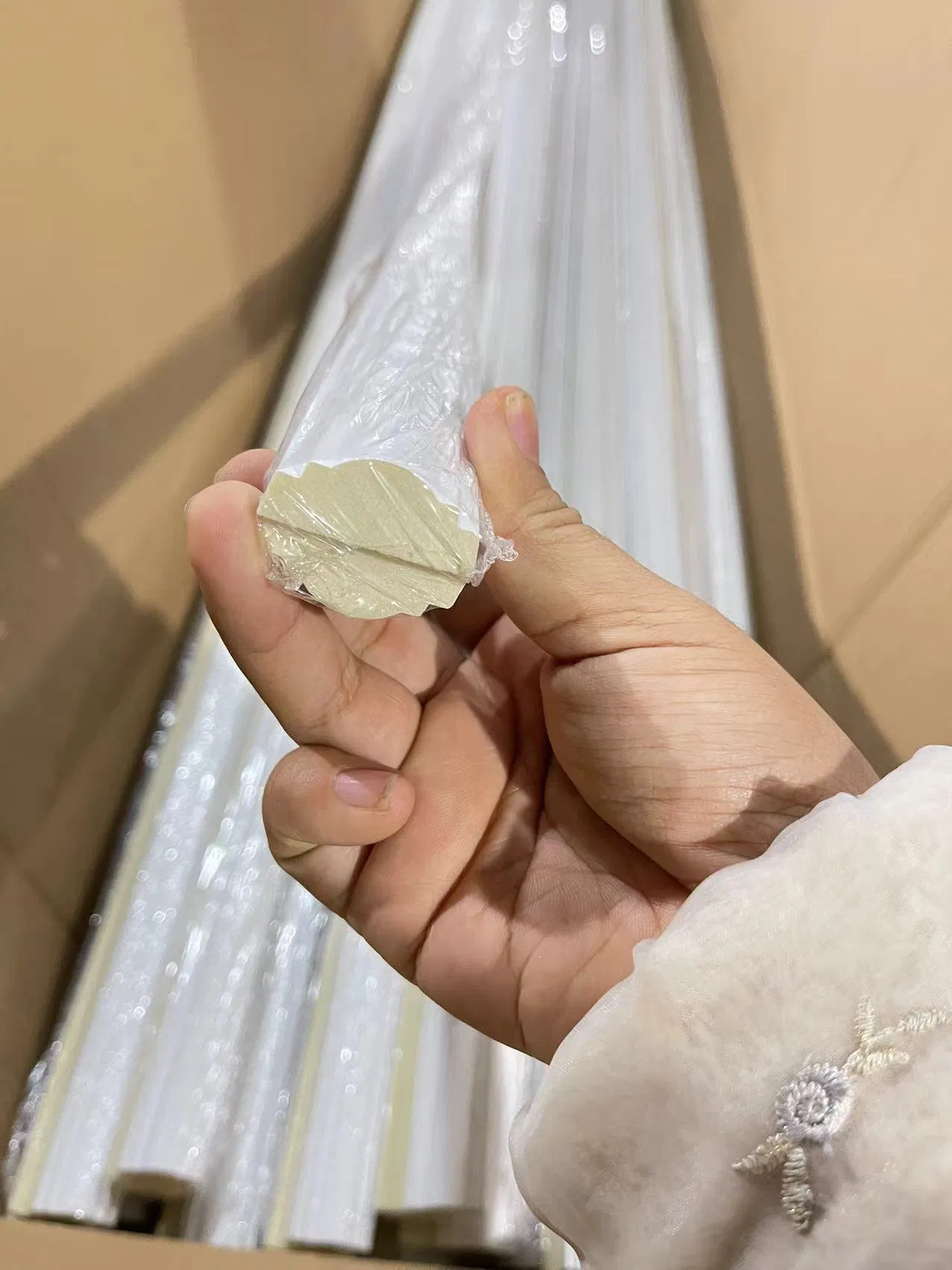 Polyurethane Material PU Decorative Moulding Wall Decor PU Plain Wall Molding for House Decoration