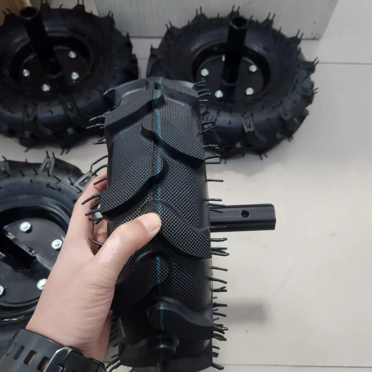 3.50-6 Lug Tread Rubber Tire and Wheel