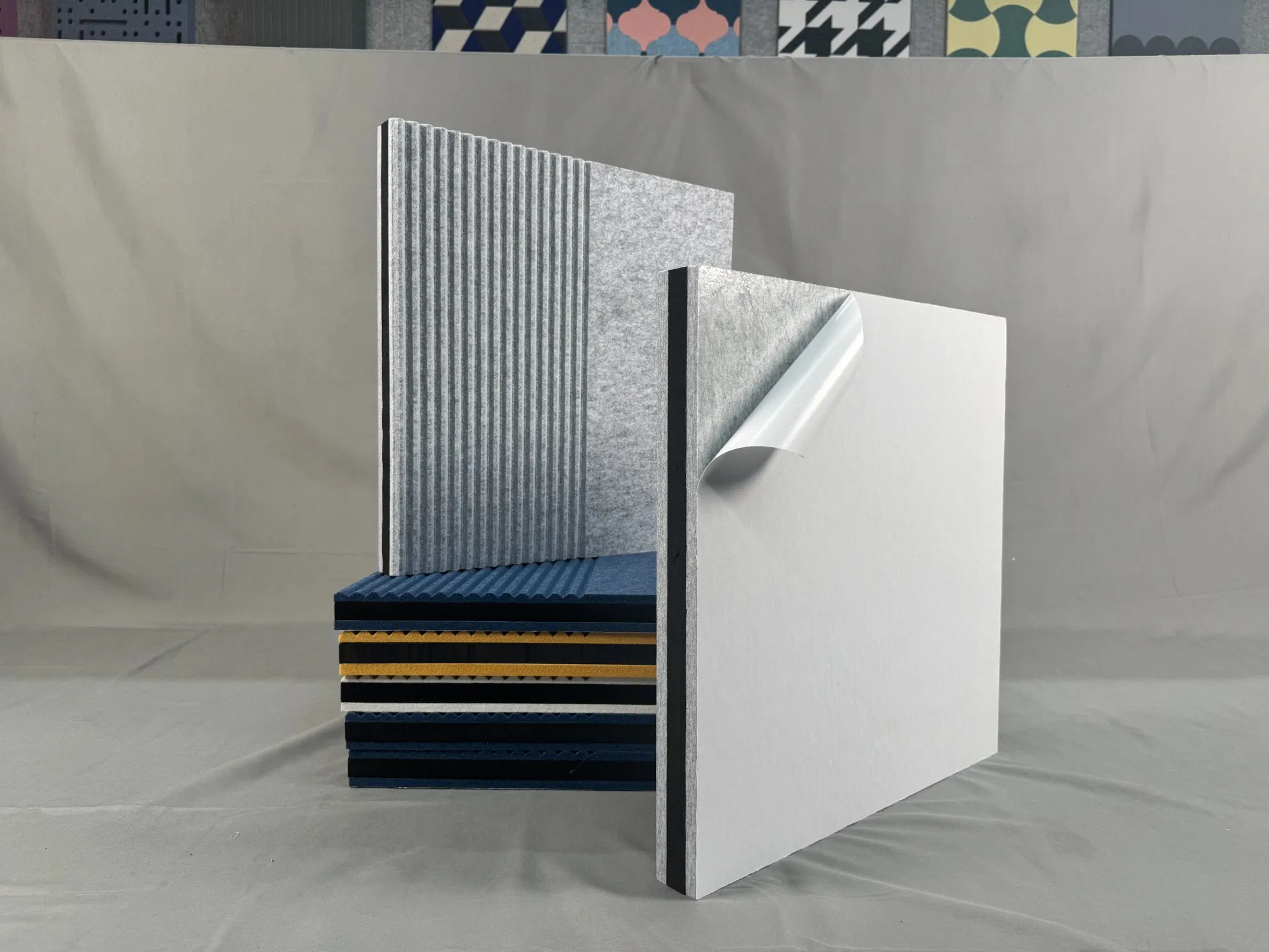 Customized 3dub Graphic Design Acoustic Insulation Board, Weight 7.2kg 300*300mm