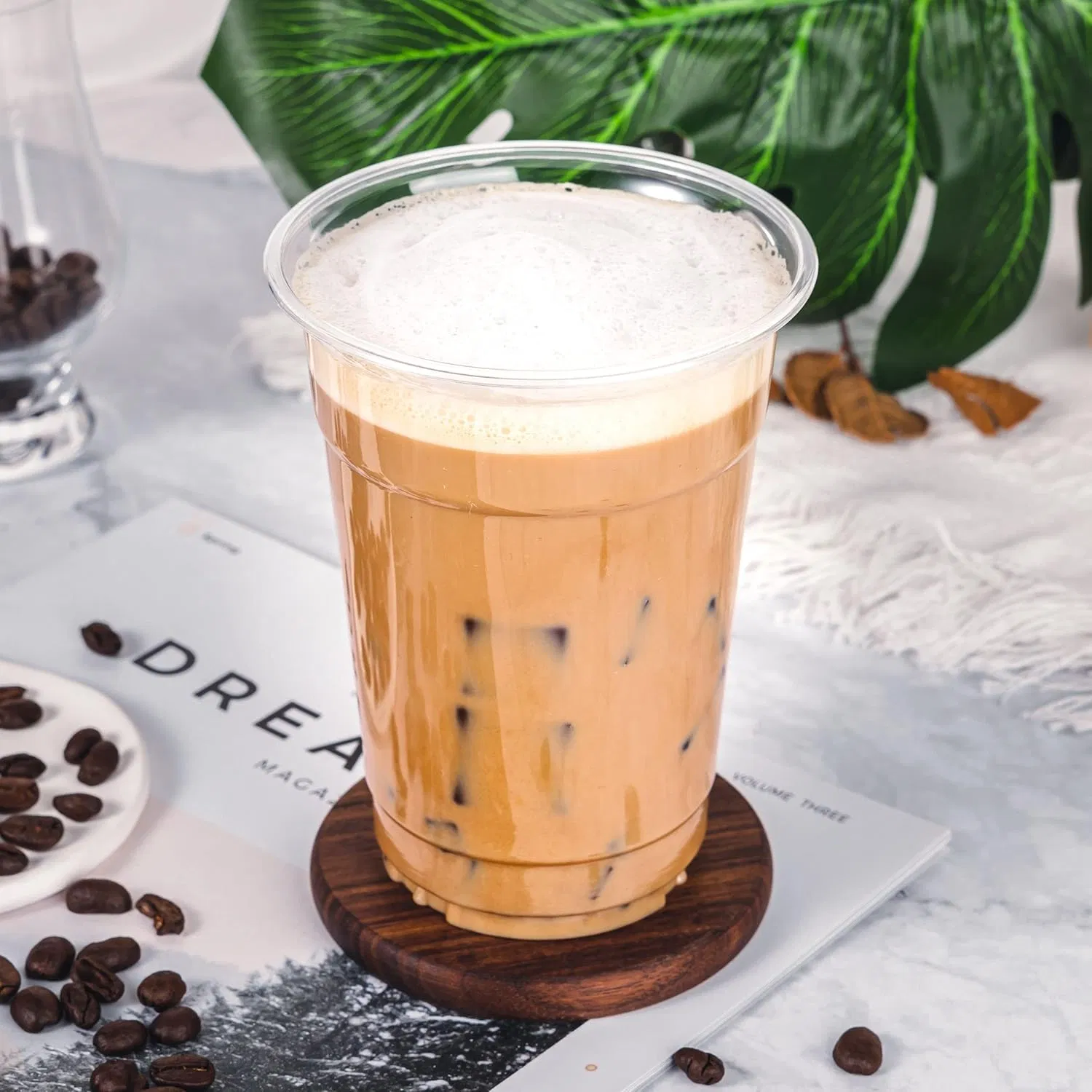 Прозрачные пластиковые стаканы 12oz и 16oz с крышкой