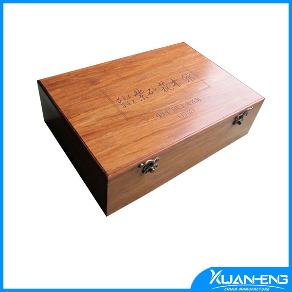 Custom Beech Wood Serving Tray for Restaurants and Cafes