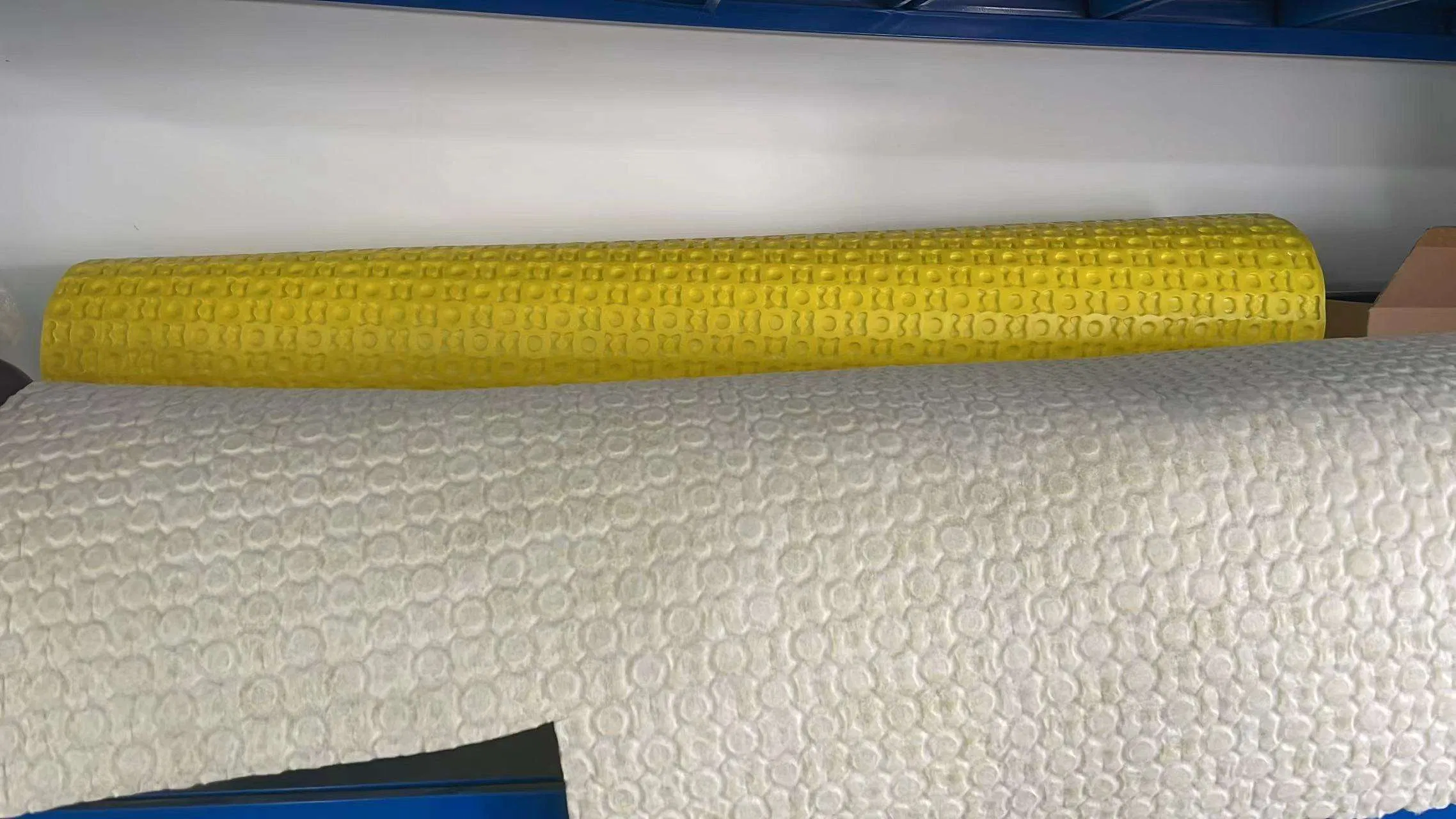 Modern 30mroll Waterproof Underfloor Tiles Waterproof Membrane Flooring