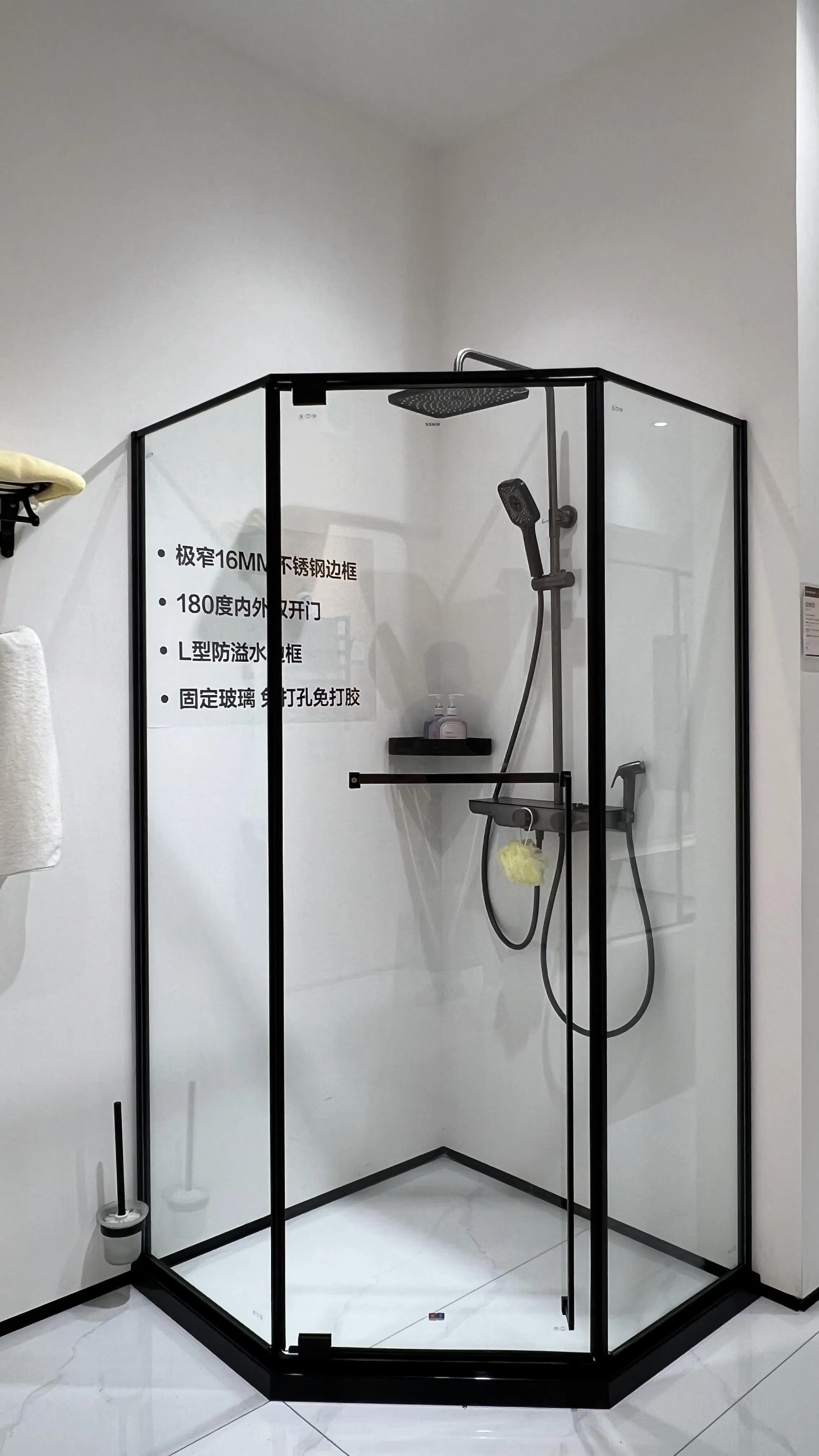 Customized Swing Corner Shower Door with Tempered Glass for Hotel and Villa