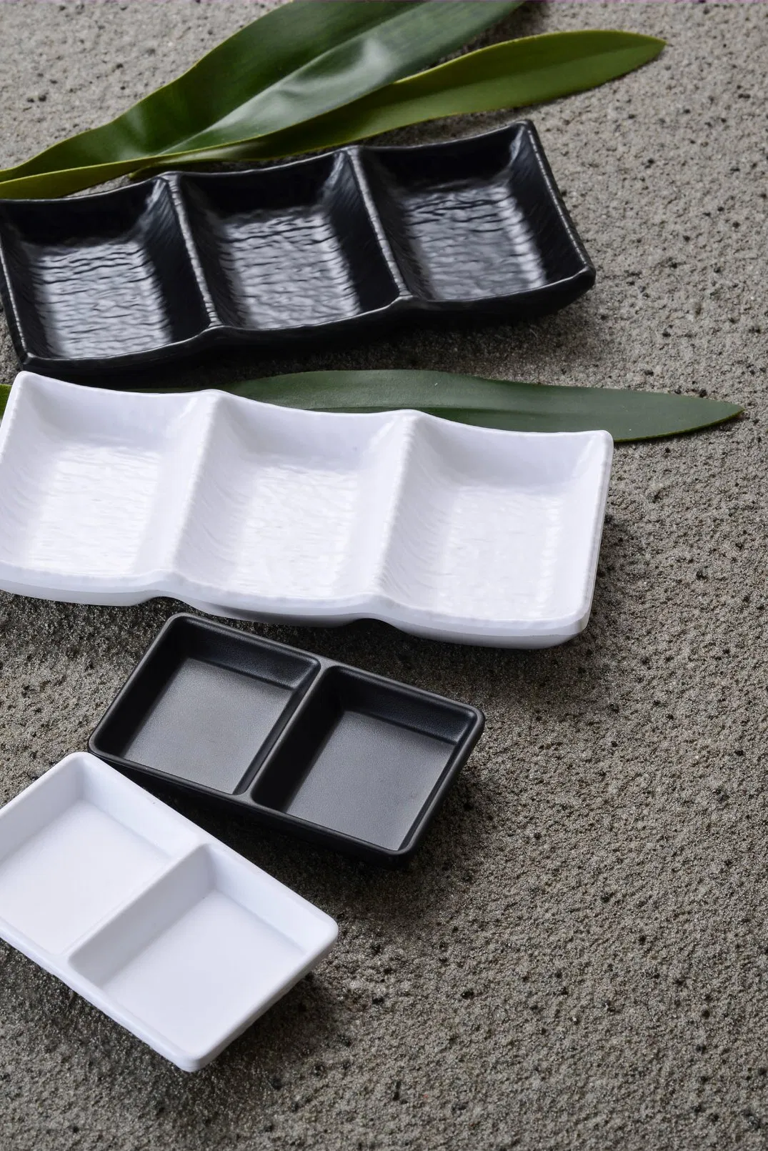 Melamine 3-Divided Sauce Plate Sushi Soy Sauce Tomato Sauce Dipping Plate