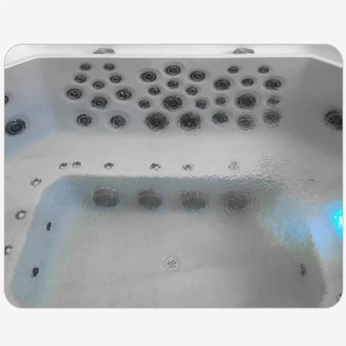 SPA-ванна с гидромассажем, LED-подсветкой и Bluetooth