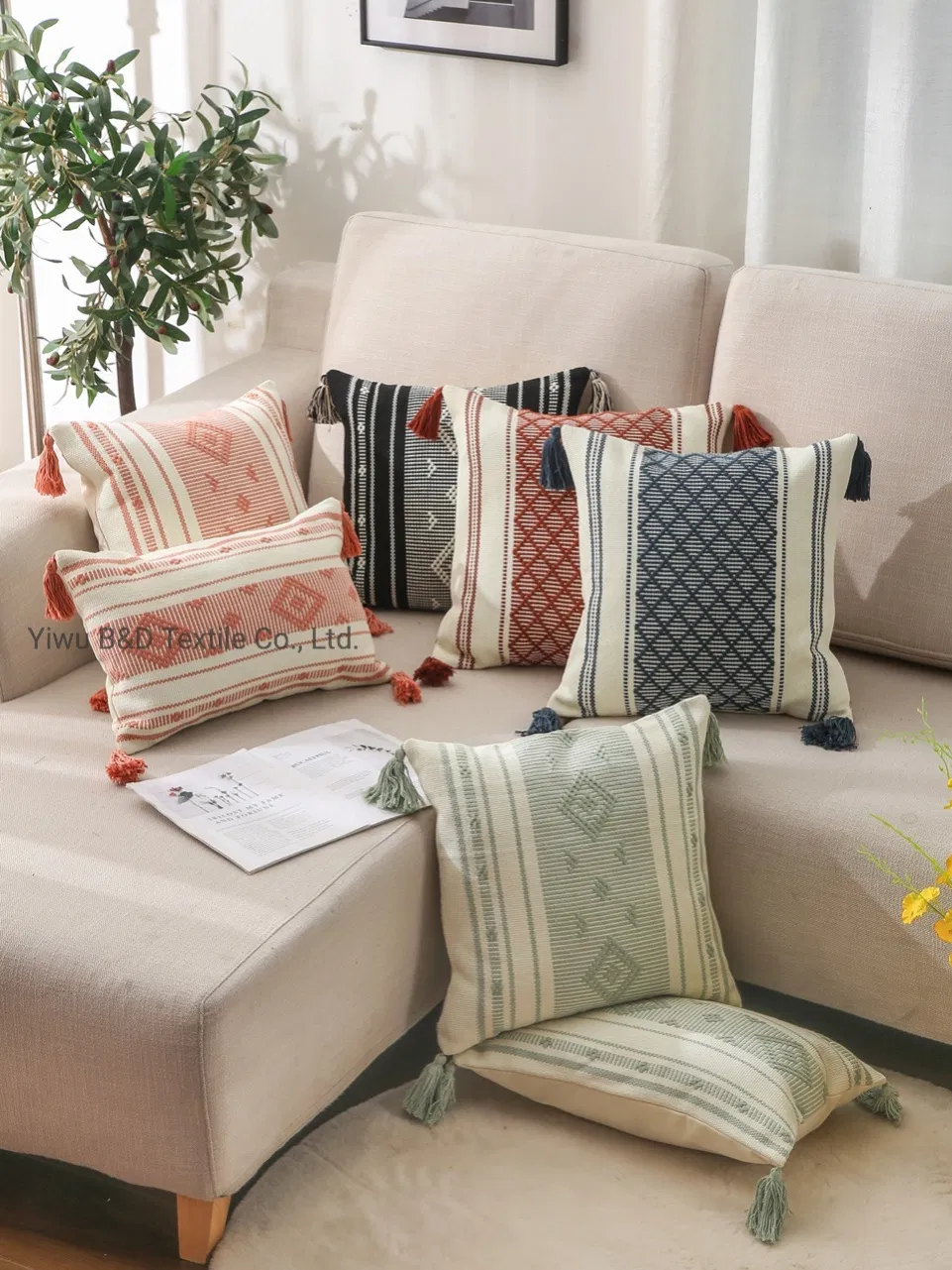 Fashion Feather Digital Printing Design Soft Cushion on Sofa 100% Cotton Linen Fabric Chair Cushion Pillow Case Daily Use Cushion Cover