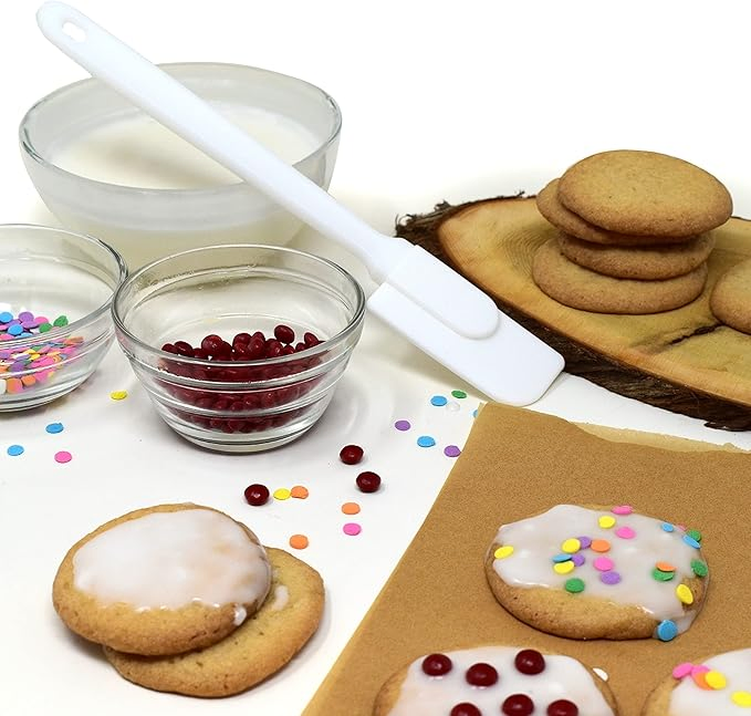 Wholesale Plastic Kitchen Silicone Spatula Cake Pastry Tools Durable Cake Icing Scraper