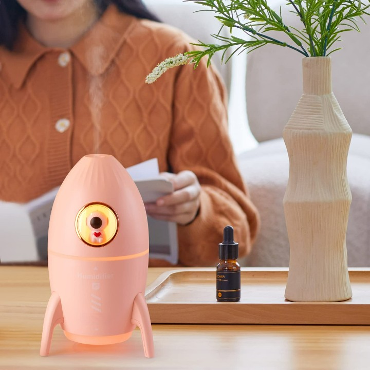 ODM New Design Cute USB Mini for Bedroom Desk Rocket Humidifier