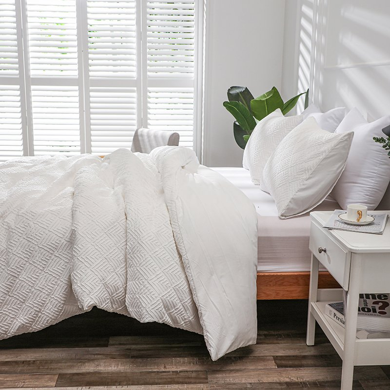 Nantong Home Textile Factory Direct Supplier 3 PCS 4 PCS Polyester Quilt Sets