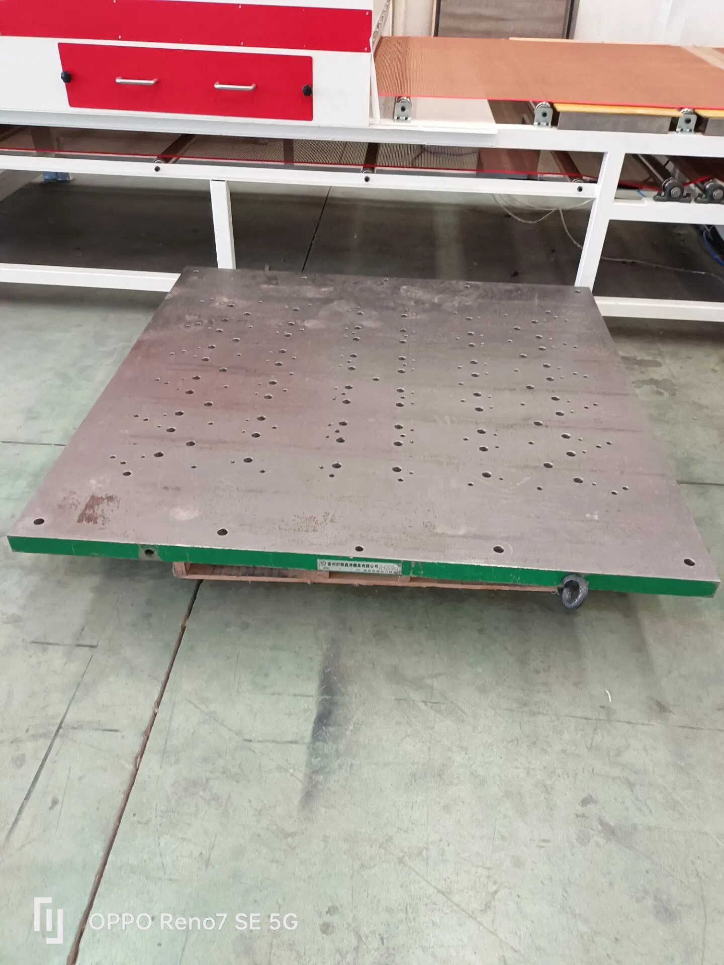 Lvt / Spc Floor Cutting Mold