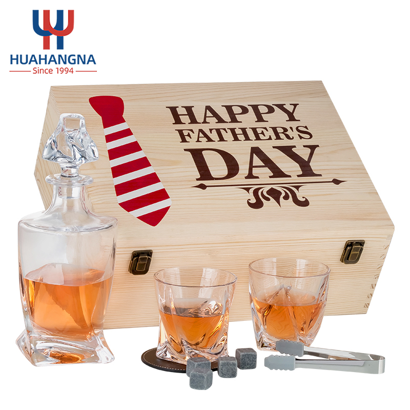 Wholesale Custom Printed Crystal Glass Wine Whiskey Decanter and Whisky Glass Gift Set in Wooden Box for Father Men Present