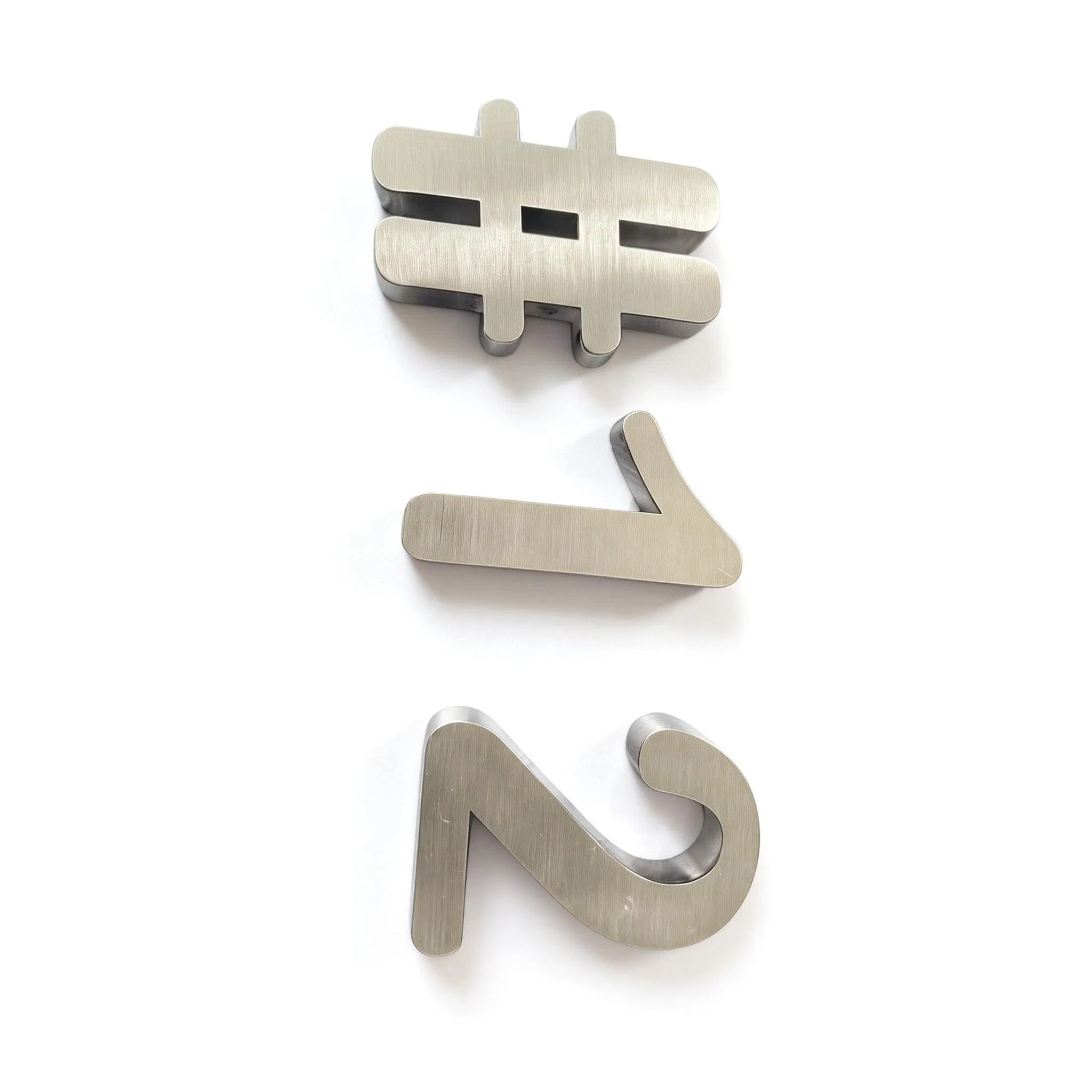 Customized Frame Color Channel Letter Sign for Wall Mounting