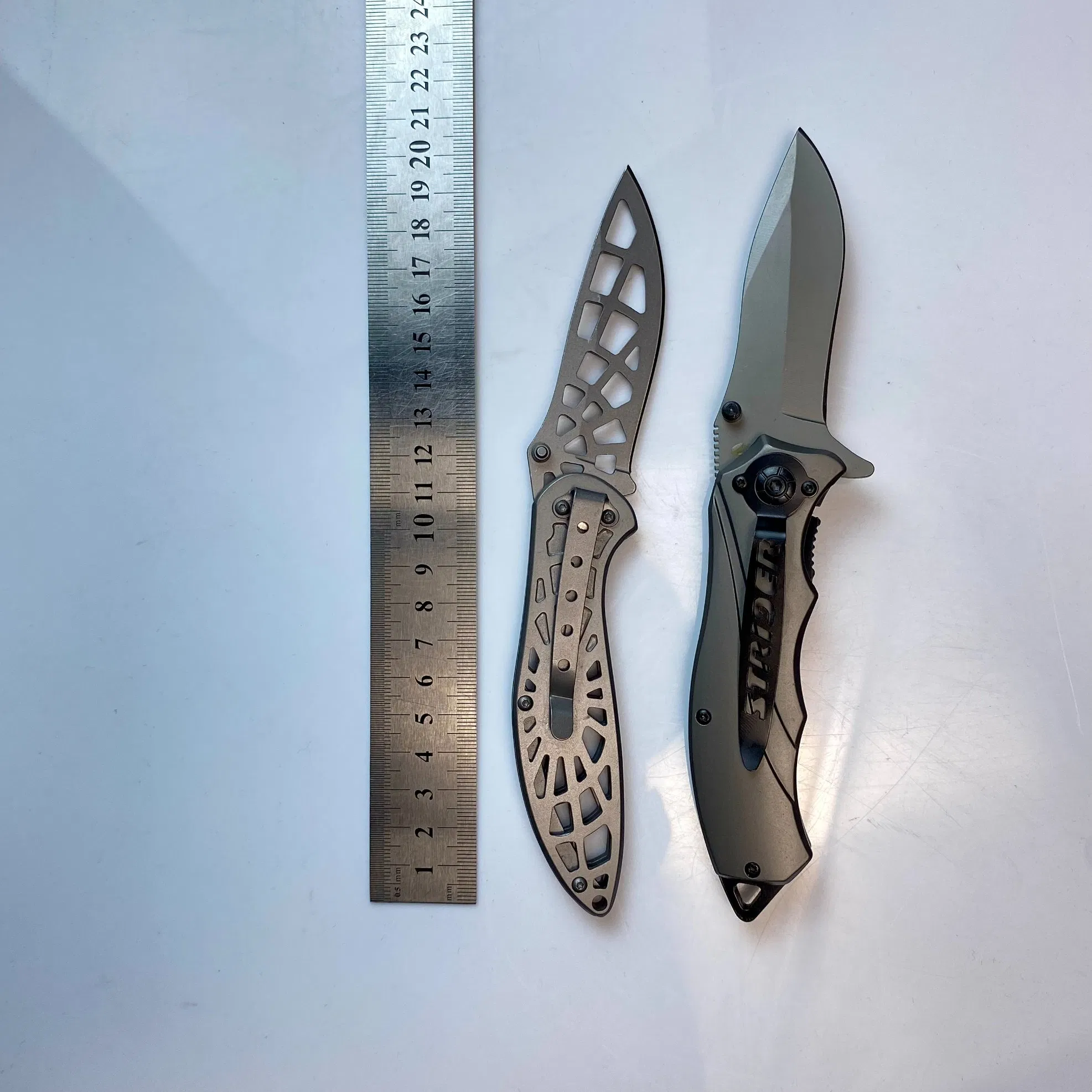 High Quality Multifunctional Folding Knife Outdoor Pocket Knife