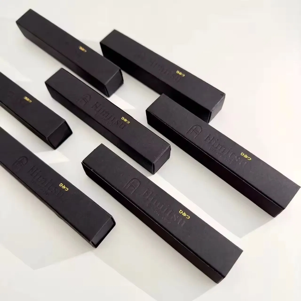 Lower MOQ Safe Wholesale Price Small Matchbox Customized 48mm Colored Head Waterproof Matches for Candle Matchsticks