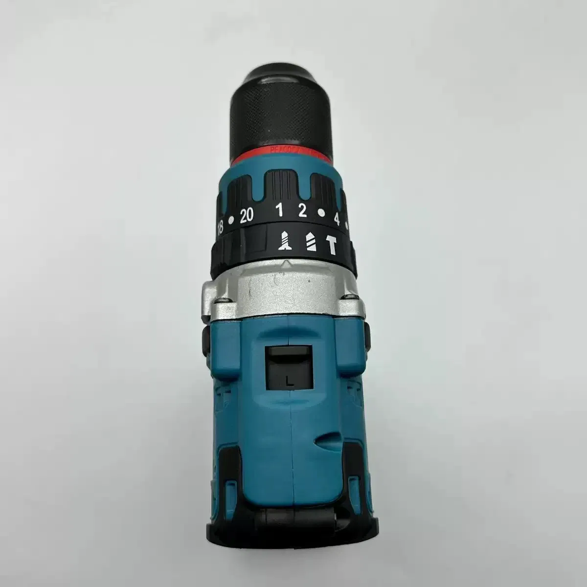 Аккумуляторный ударный шуруповерт 21В, набор