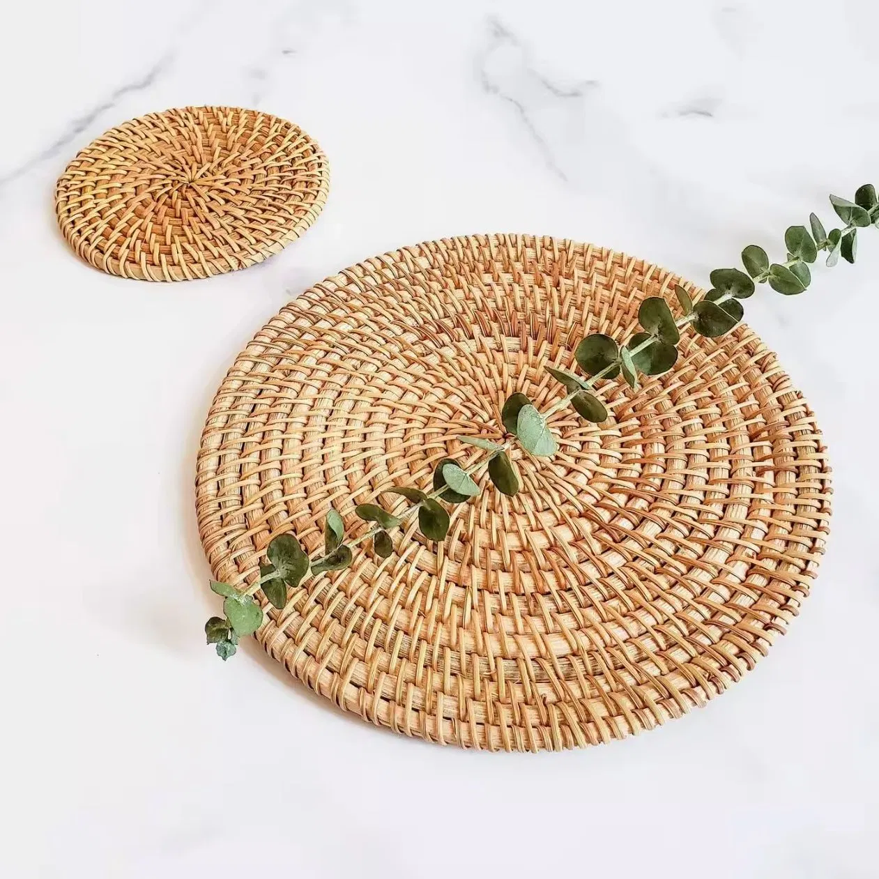 Customized Natural Round Woven Placemats Brown Rattan Placemat Recessed for Kitchen Dining Table Wedding