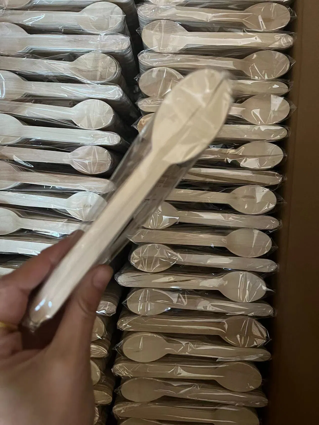 Wholesale Wooden Knives, Forks and Spoons Disposable Cutlery Biodegradable Tableware