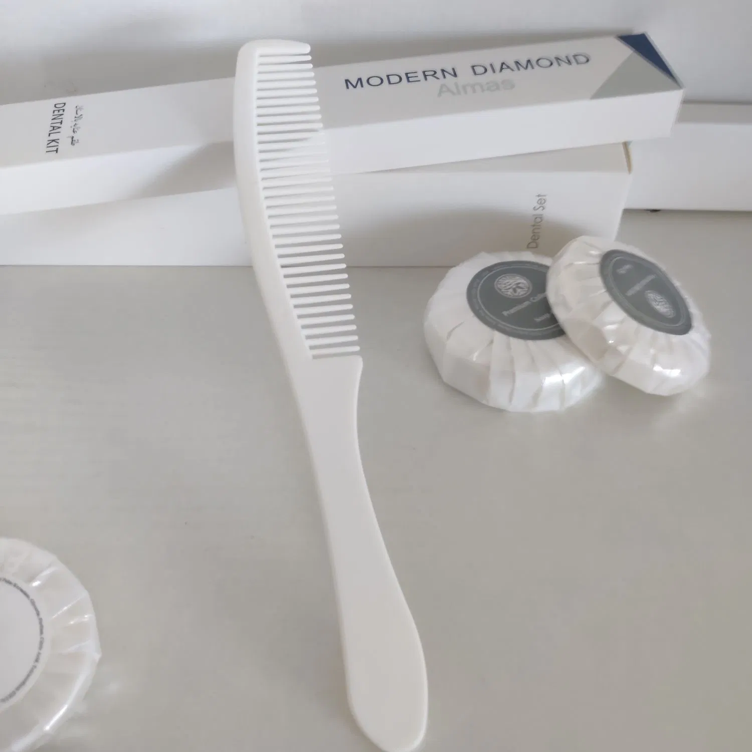 Biodegradable and Environmentally Friendly Comd Kit for Hotel
