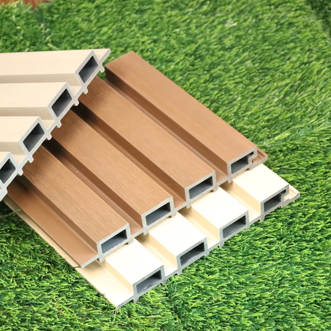 High Temperature Resistant WPC Outdoor Wall Panel for Resort Outdoor Use