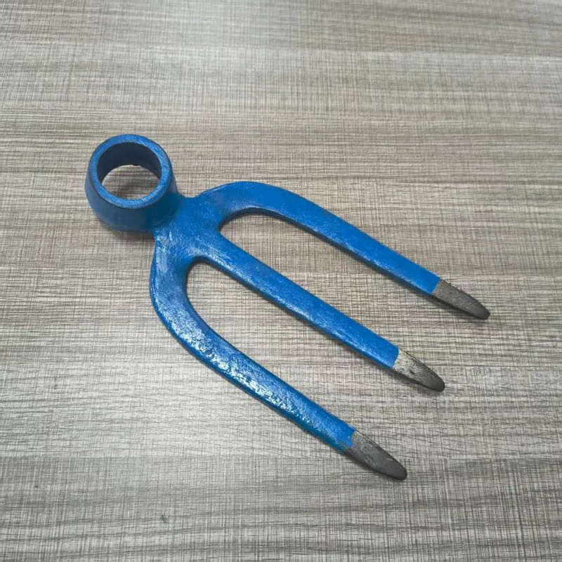 Three-Tooth Fork Hoe for Soil Turning Loosening Multi-Functional Hand Tool for Planting