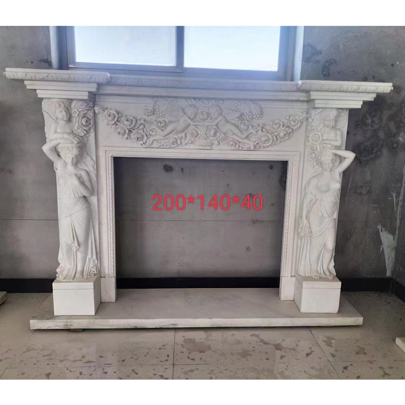 Камин из мрамора и известняка ручной работы