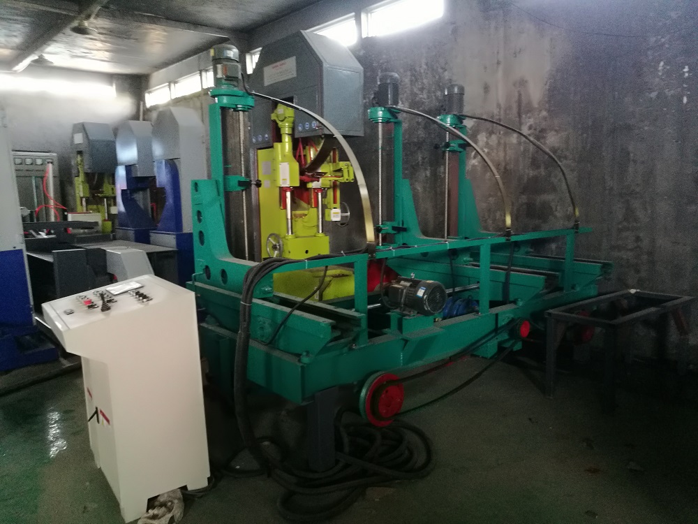 Ленточный шлифовальный станок вертикальный для деревообработки