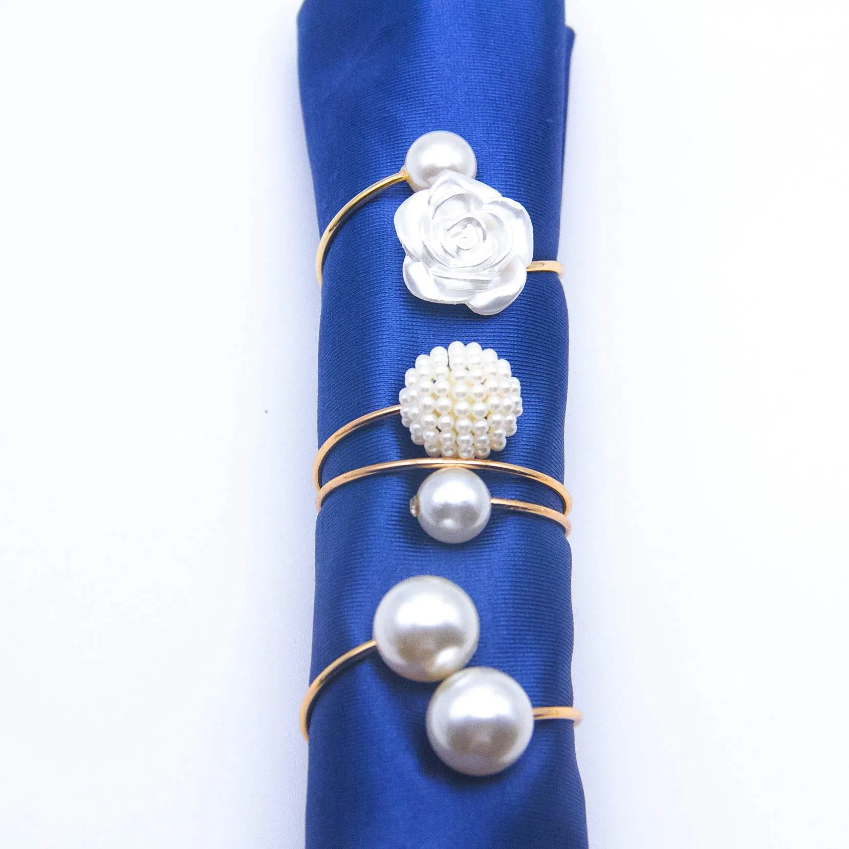 Wholesale Creative Rose Round Pearl Metal Napkin Ring Hotel Table