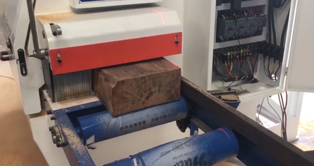 Станок деревообрабатывающий многофункциональный 220В универсальный