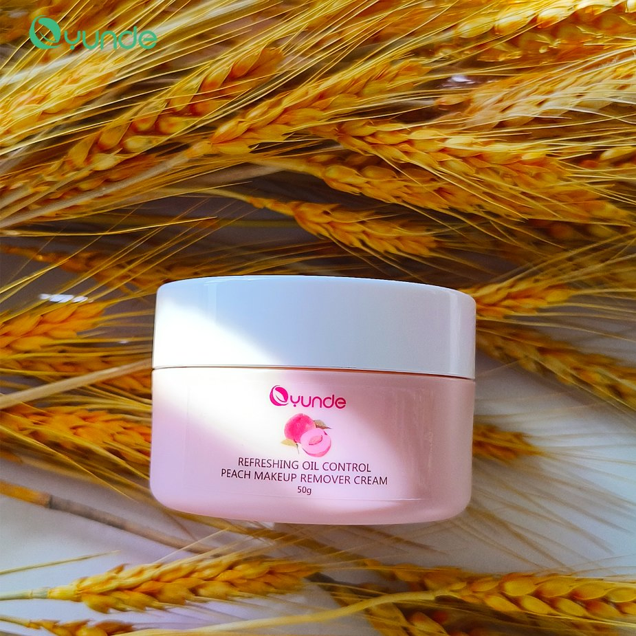 Soft Peach Makeup Remover Cream with Cleaning Power
