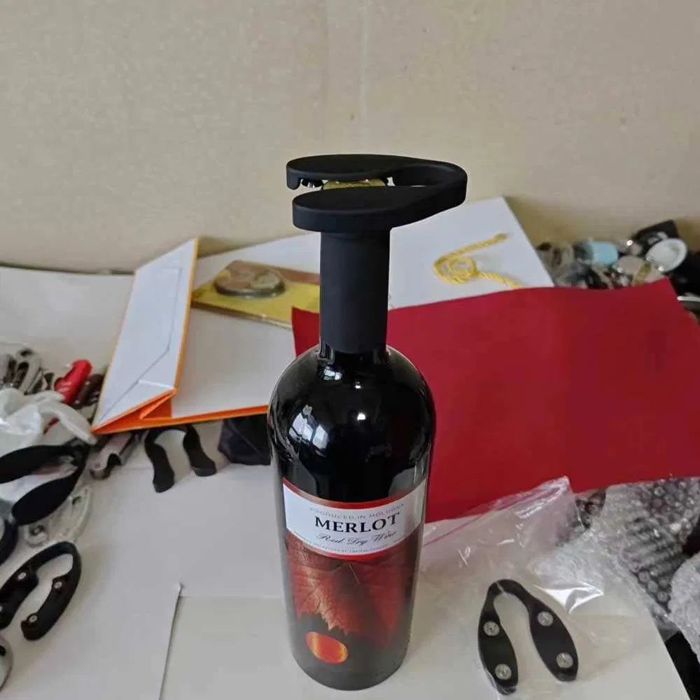Wine Lovers Black Wine Champagne Foil Cutter for Wine Bottle