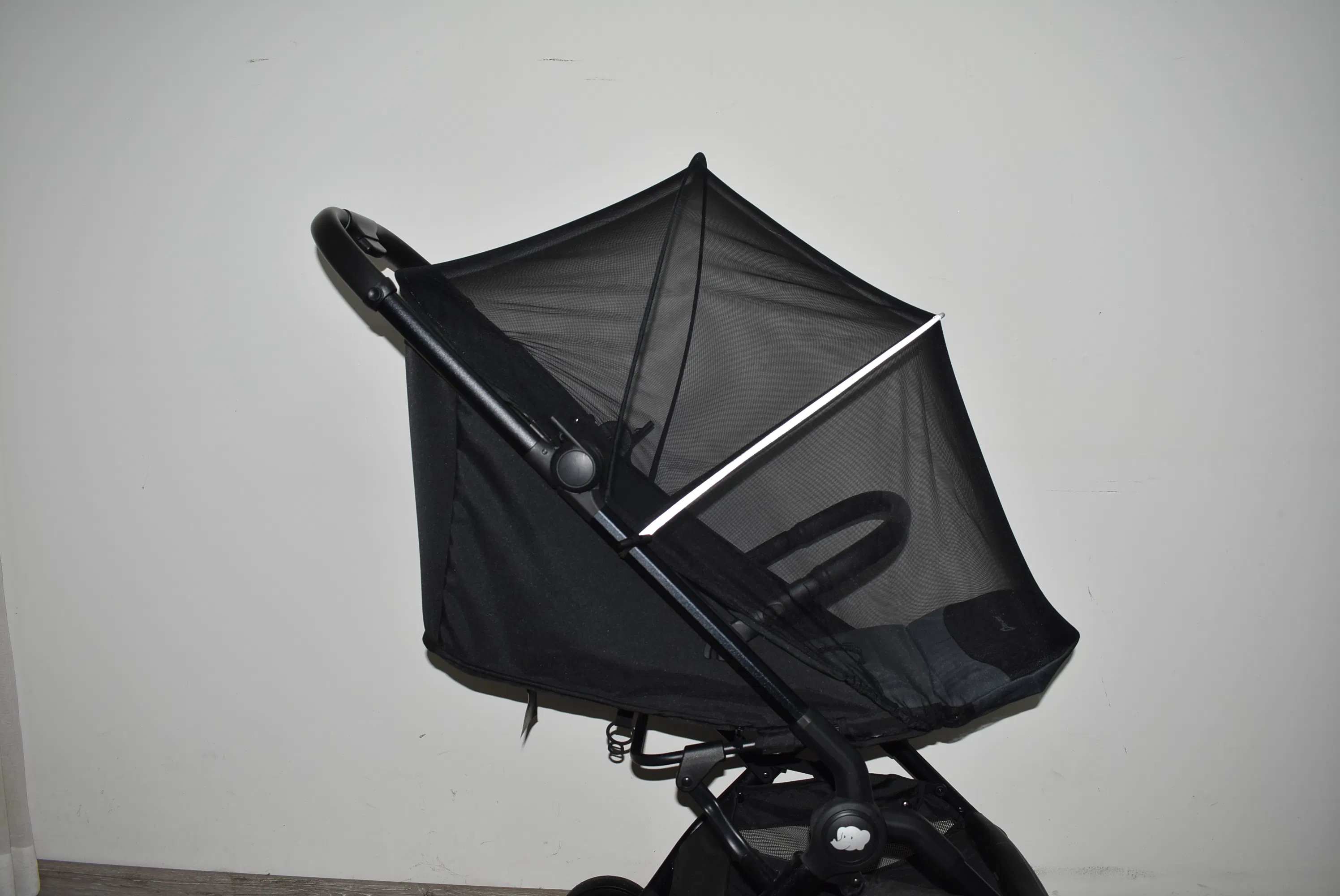 Easy Folding Reflective Strip Baby Bed Camping Pram Mosquito Net