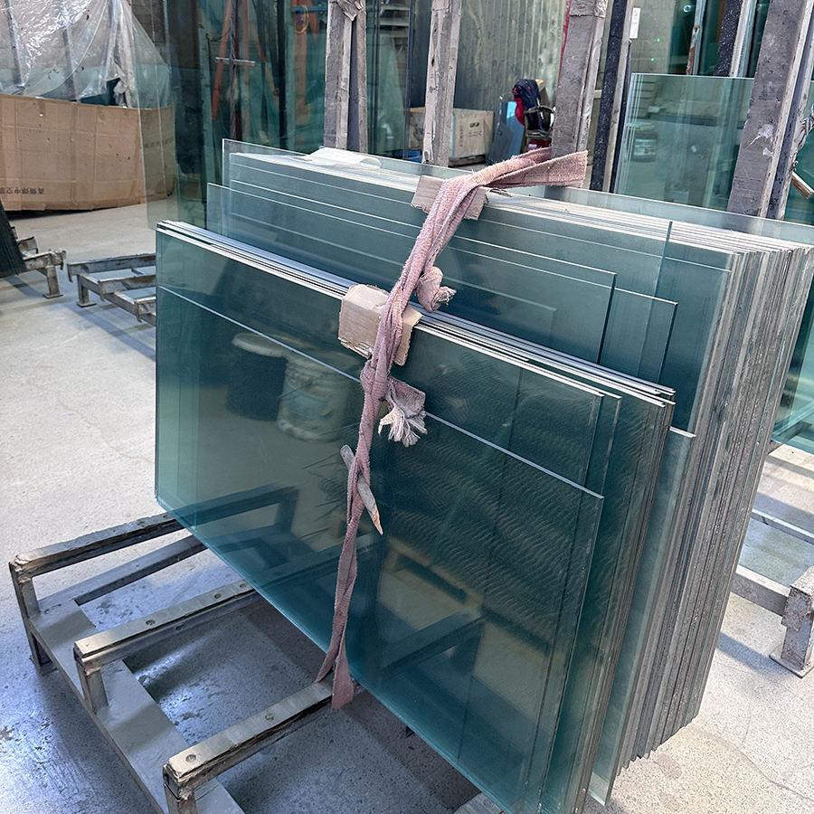 5/6/8/10/12mm Clear Tempered Glass with All Kinds of Size