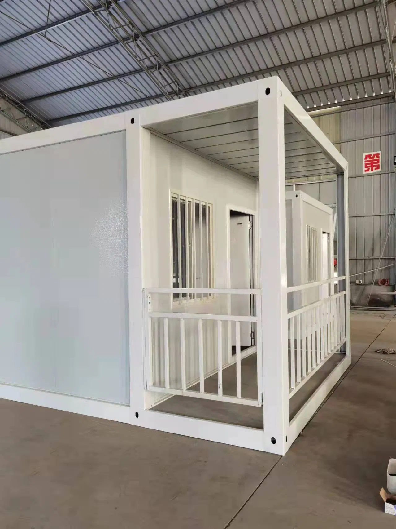 Prefabricated/Prefab Flat Pack Good Price Foldable Mobile Portable Expandable Luxury Shipping Container House for Single Apartment Steel Home