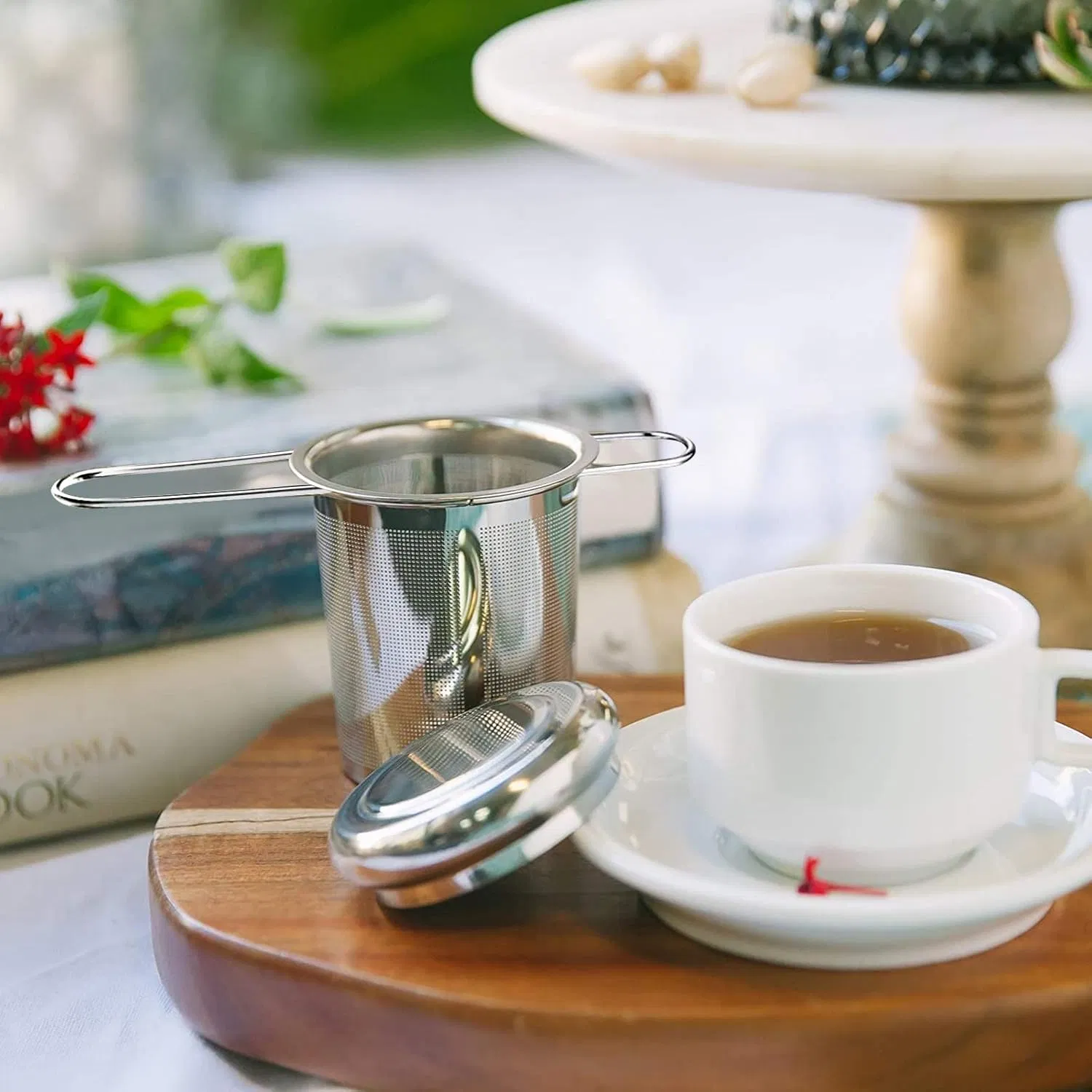 304 Stainless Steel Tea Infuser with Folding Handle Lid for Loose Leaf