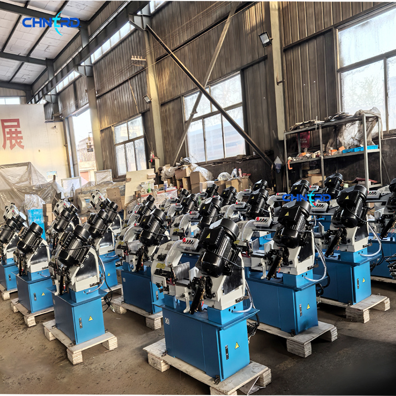 Станок ленточнопильный по металлу 23 см BS-260G