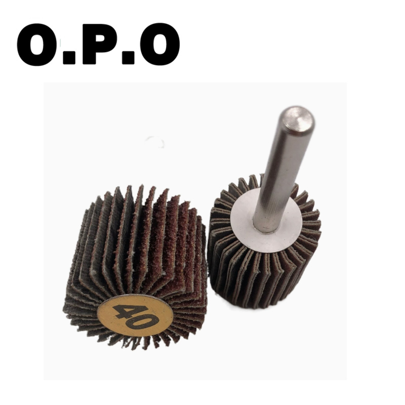 Шлифовальный лепестковый круг на оси для металла