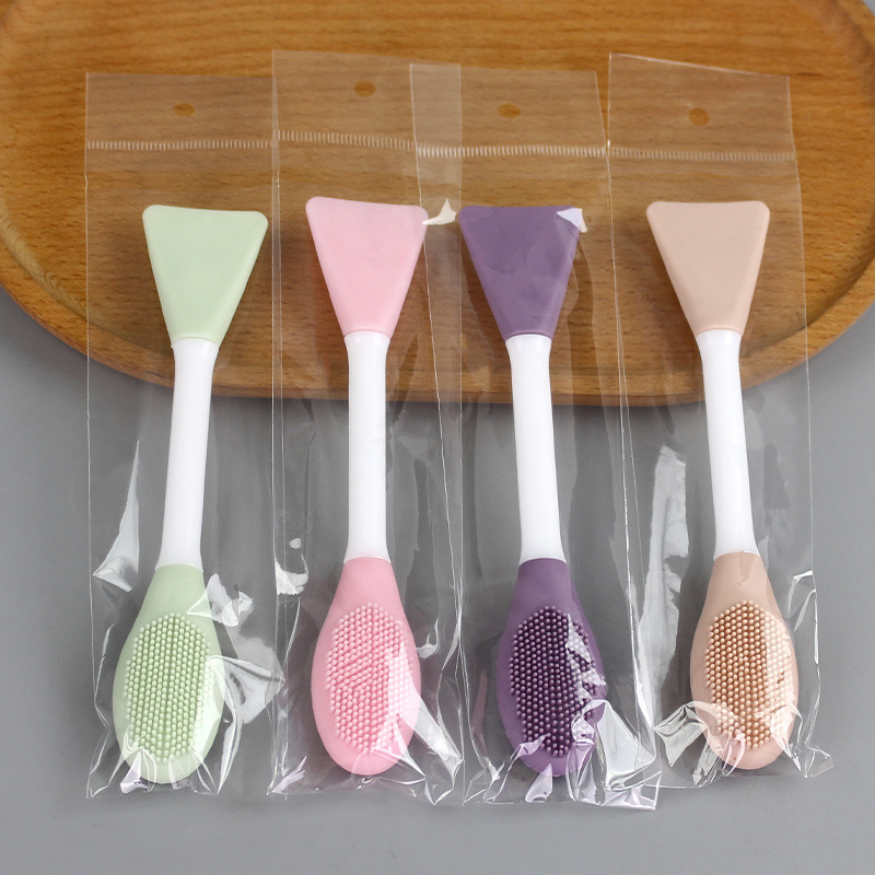 Двухсторонняя силиконовая щетка для умывания и масок