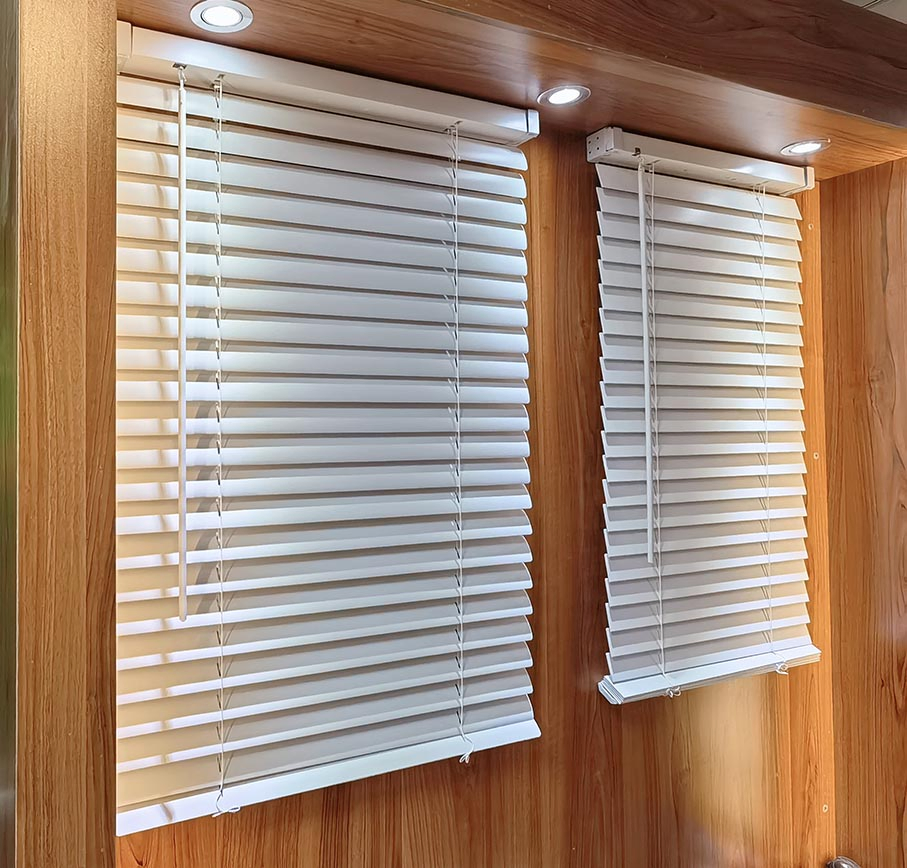 Interior Window 50mm Cordless Faux Wood Venetian Blind