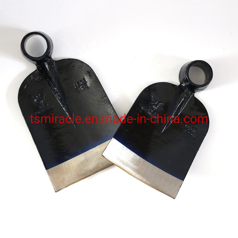 Adult Garden Toolset and Equipment Room in Low Price Lightweight Hoe Series B Rooster Brand Hoe Kit