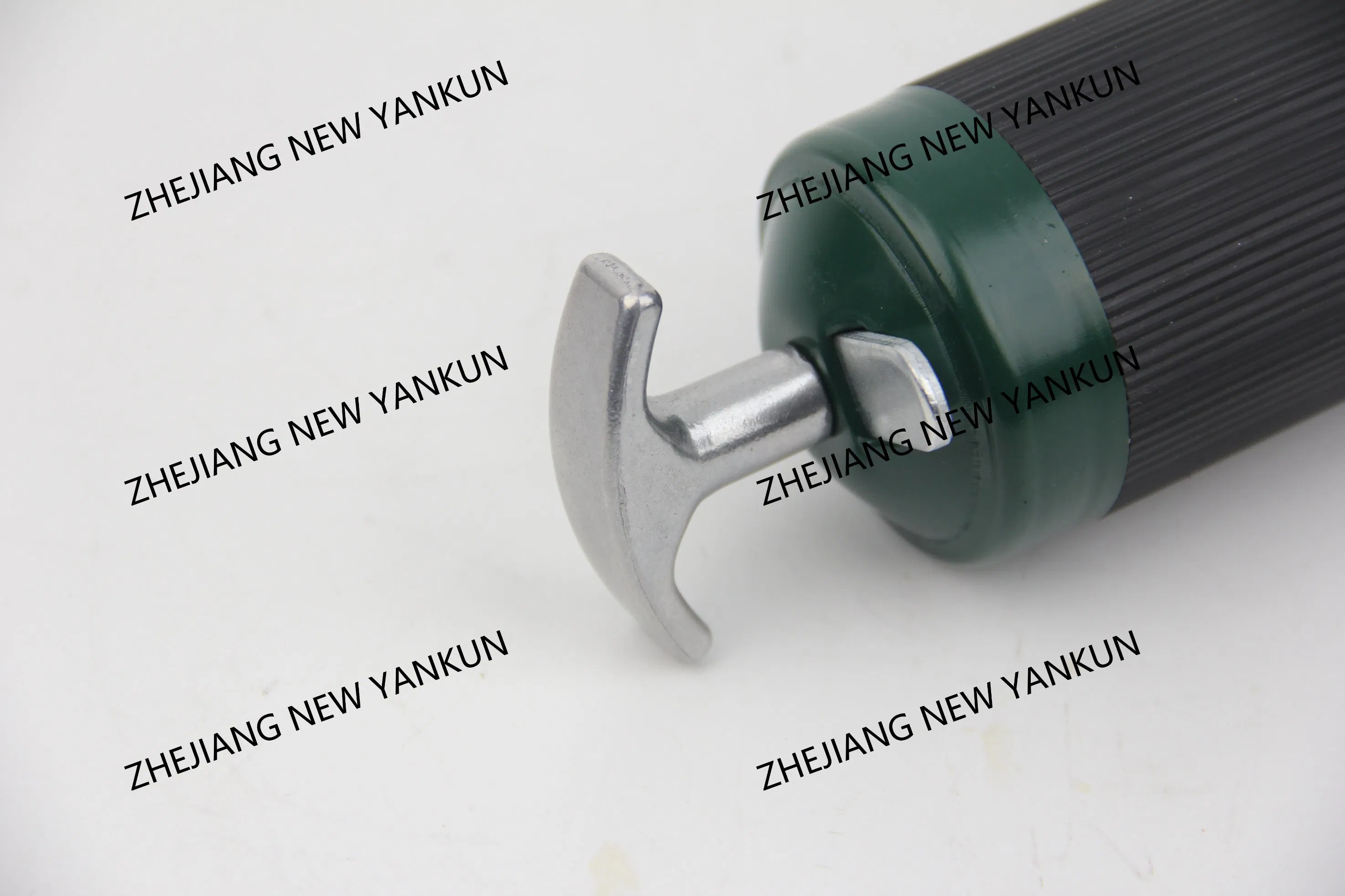 Ручная маслёнка с эргономичной красной ручкой