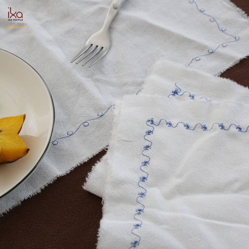 Flower Luxury Coffee Dinner Home Fabric Wedding Wholesale Indoor Outdoor Christmas Decoration Factory Embroidered Fringe Cotton Linen Table Place Mat