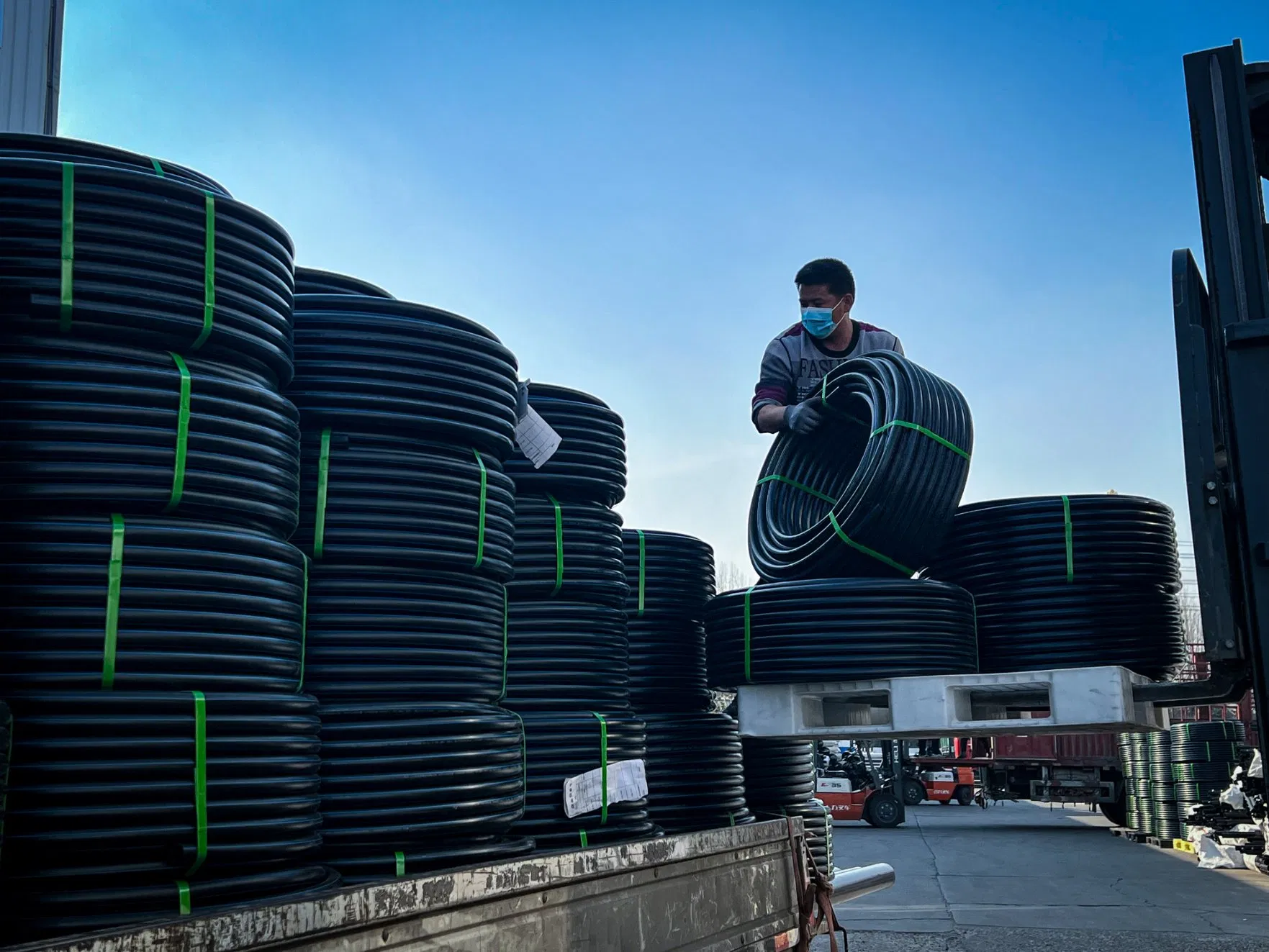 Plastic HDPE Irrigation Pipe Rolls Drip Hose 50mm Polyethylene Pipe HDPE Pipe