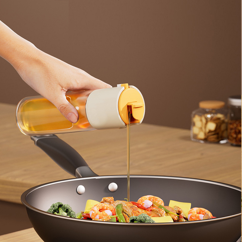 Best Selling Kitchen Spray Pour All-in-One Oil Bottle Household Oil Bottle Sprayer