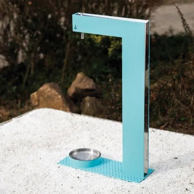 Public Outdoor Doggy Drinking Fountain