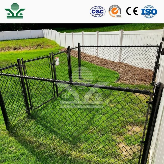Zhongtai 40 Foot Chain Link Fence China Manufacturing Plastic Coated Stadium Chain Link Fence
